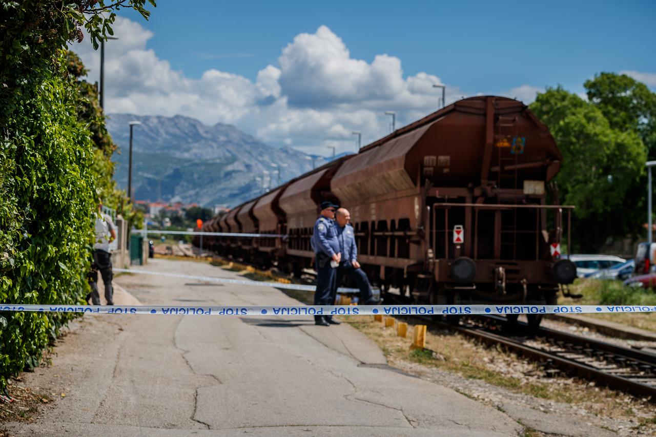 Starija žena poginula nakon što ju je udario vlak na pružnom prijelazu u Kaštel Sućurcu
